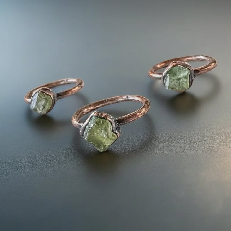 Raw Chrome Diopside Ring - Handcrafted Copper Talisman For Heart Healing
