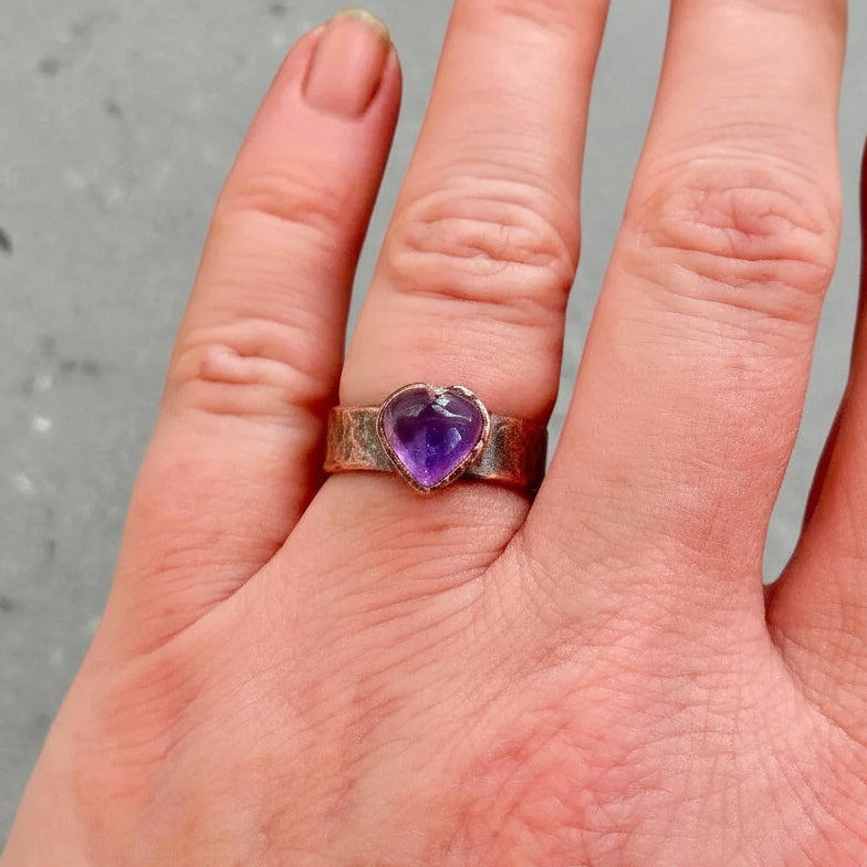 Heart Amethyst Ring - Handcrafted Copper Talisman for Calming Confidence