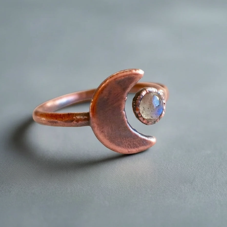 Labradorite Ring — Handcrafted Copper Talisman Jewelry For Intuition