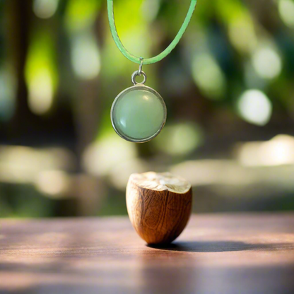 Aventurine Small Circle Necklace
