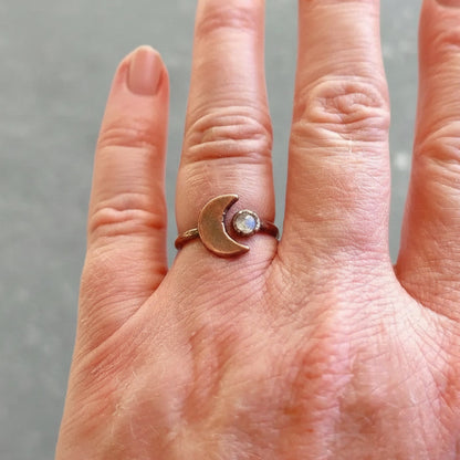 Labradorite Ring — Handcrafted Copper Talisman Jewelry For Intuition