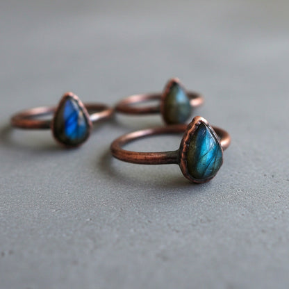 Labradorite Ring - Handcrafted Copper Talisman for Inner Clarity