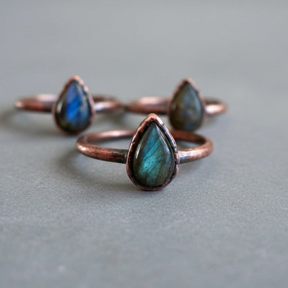 Labradorite Ring - Handcrafted Copper Talisman for Inner Clarity