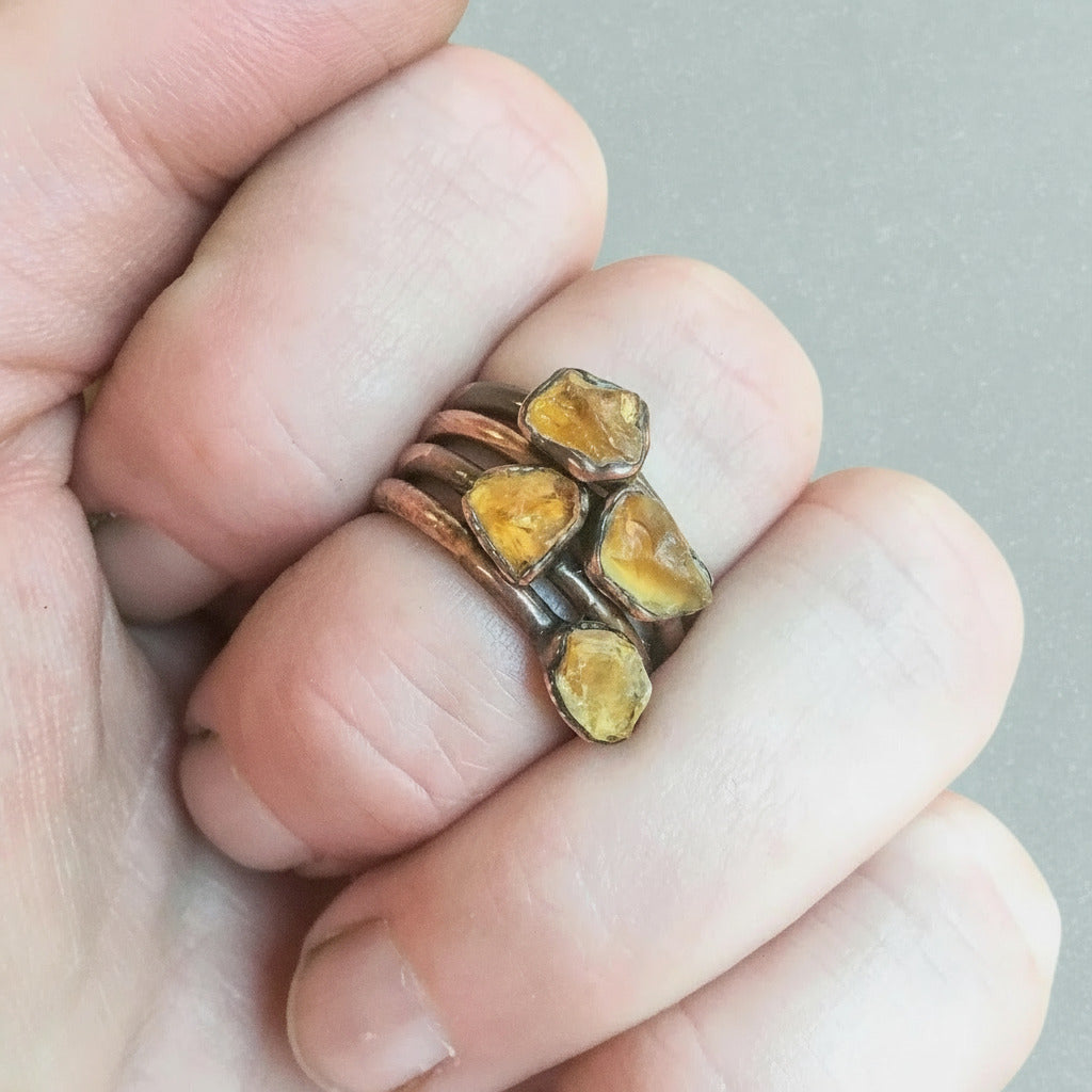 Handcrafted Copper Raw Amber Ring for Confidence in Everyday Rituals